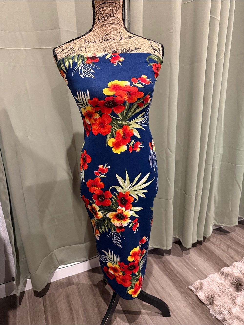 DNA couture Navy Floral Strapless Midi Dress